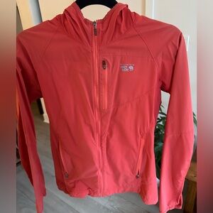 Women’s Mountain Hardwear Softshell Jacket